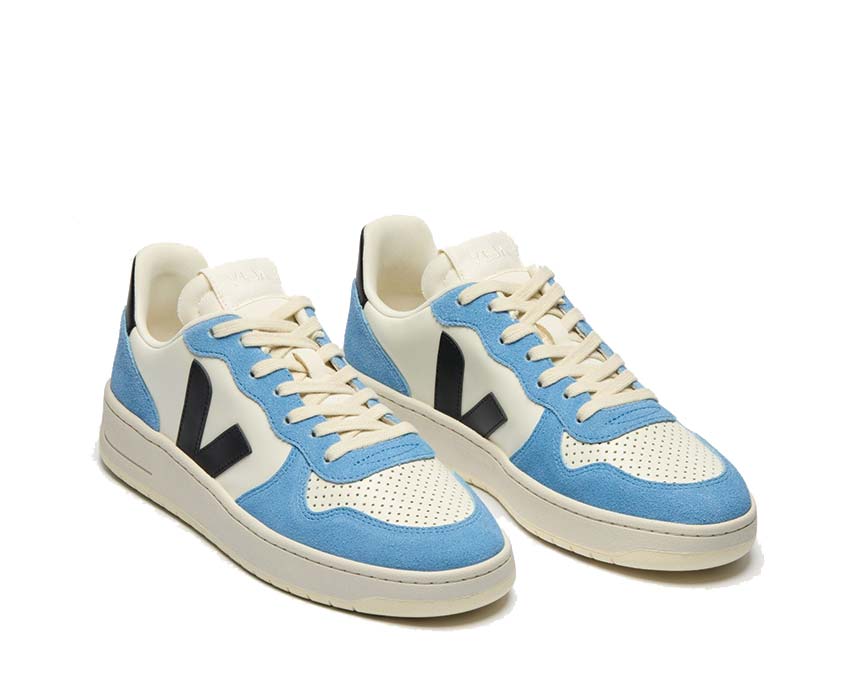 Veja V-10 Leather