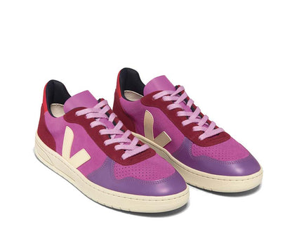Veja V-10 Suede