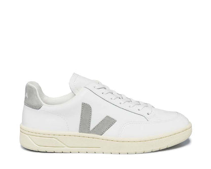 Veja V-12 Leather