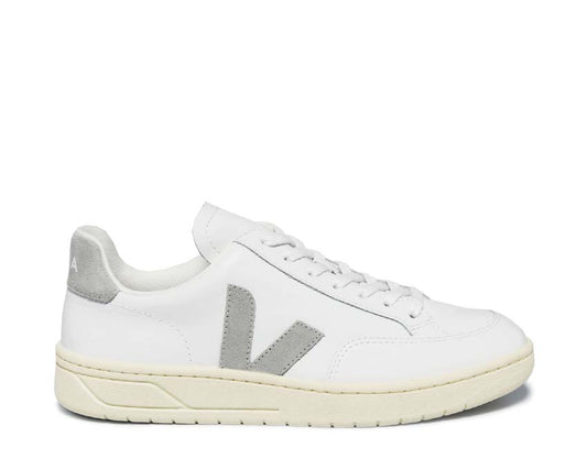 Veja V-12 Leather