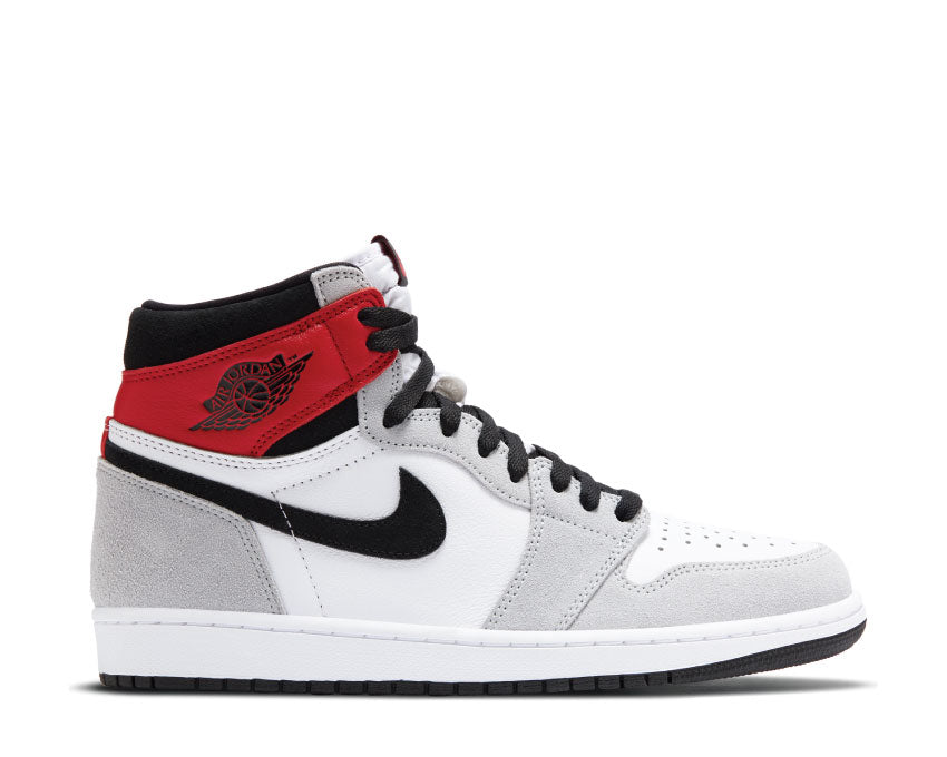 Air Jordan 1 Retro High OG "Light Smoke Grey"