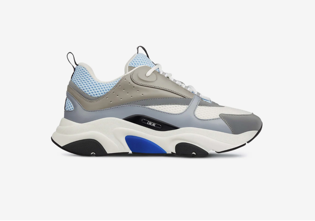 B22 Sneakers
