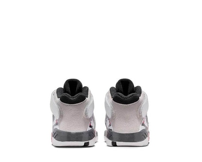 Air Jordan 8 Retro TD "Bugs Bunny"
