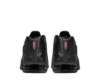 Nike Shox R4