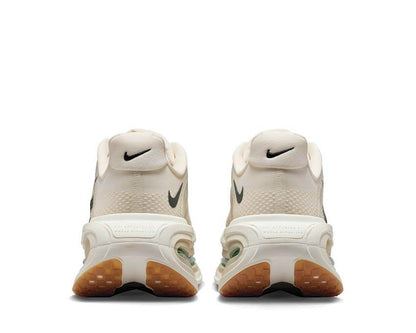 Nike Vomero Premium "Sanddrift"