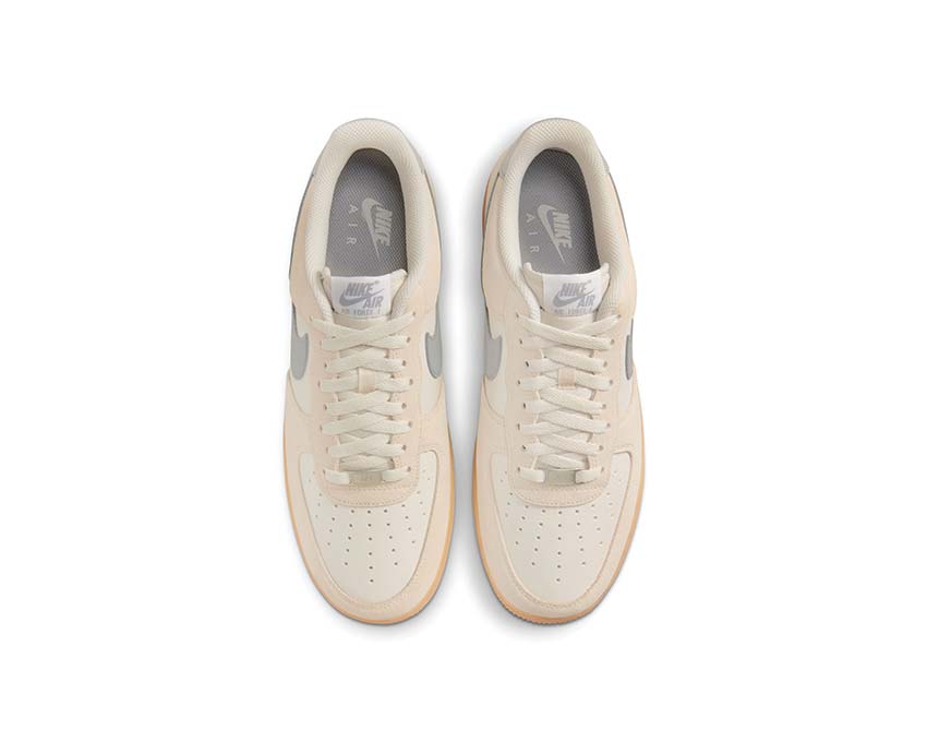 Nike Air Force 1 '07 LV8