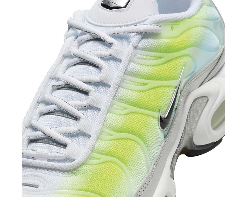 Nike Air Max Plus W "Cyber"