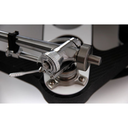 Rega Naia Reference Turntable
