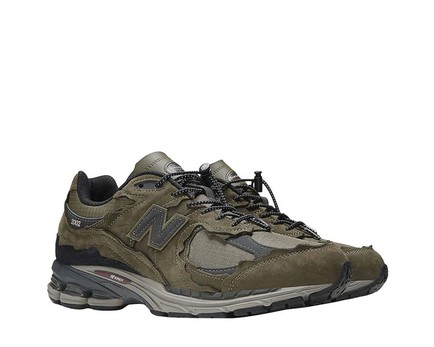 New Balance 2002R «Protection Pack»