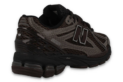 U 1906 2NQ