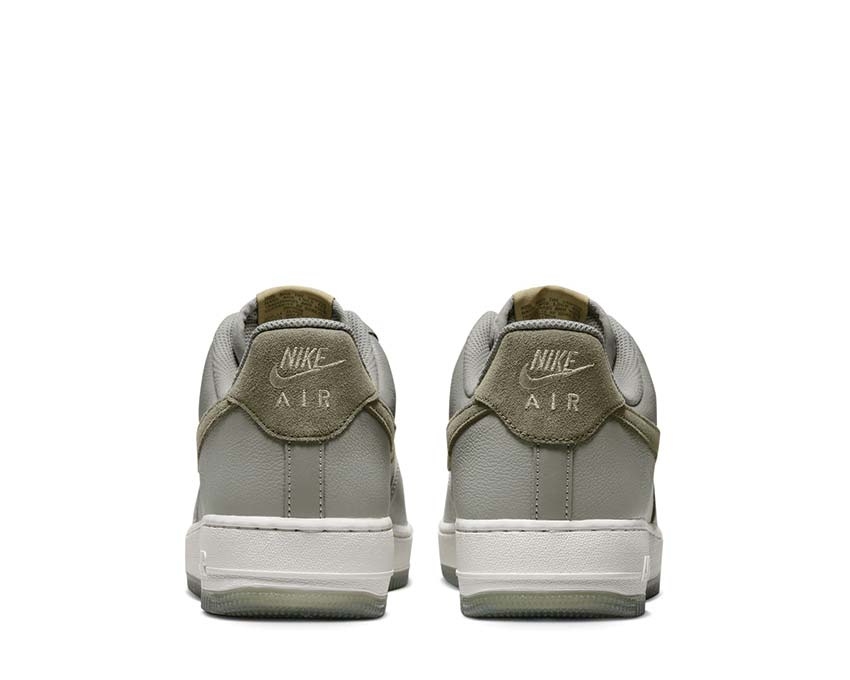 Nike Air Force 1 '07 LV8