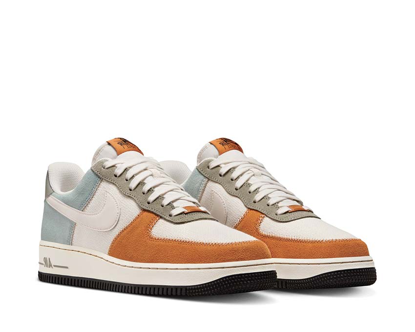 Nike Air Force 1 '07 LV8 EMB