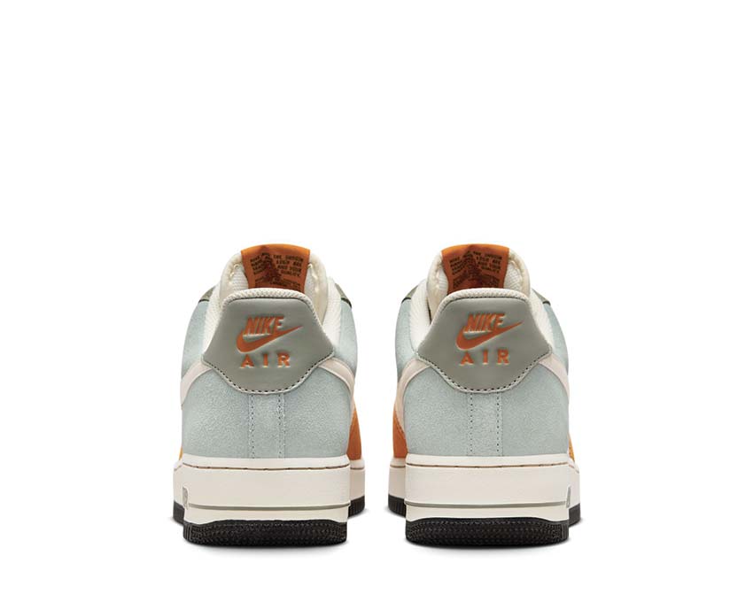 Nike Air Force 1 '07 LV8 EMB