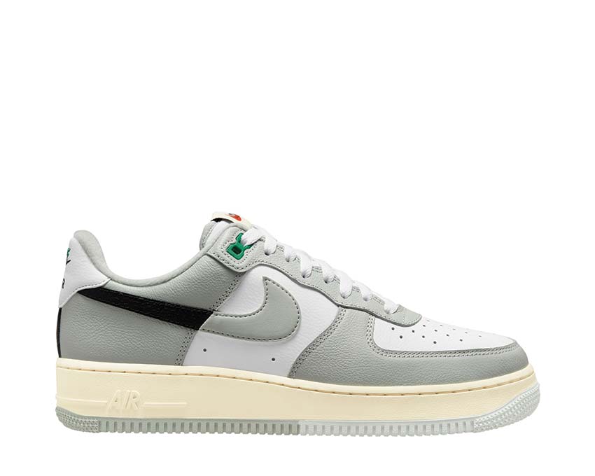 Nike Air Force 1 '07 LV8