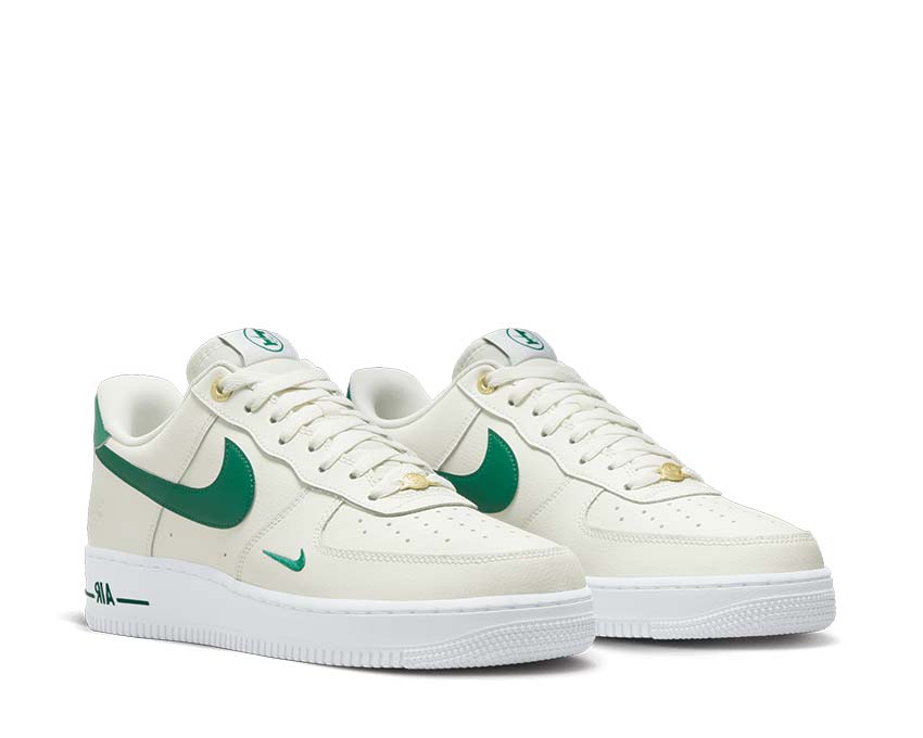 Nike Air Force 1 '07 LV8