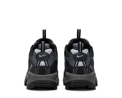 Nike Air Humara QS