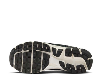 Nike Air Zoom Vomero 5 W