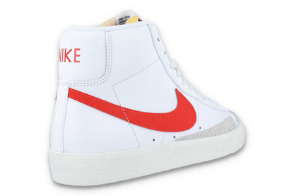 W Blazer Mid '77