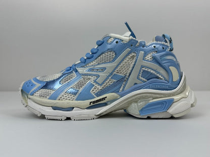 Runner Sneakers