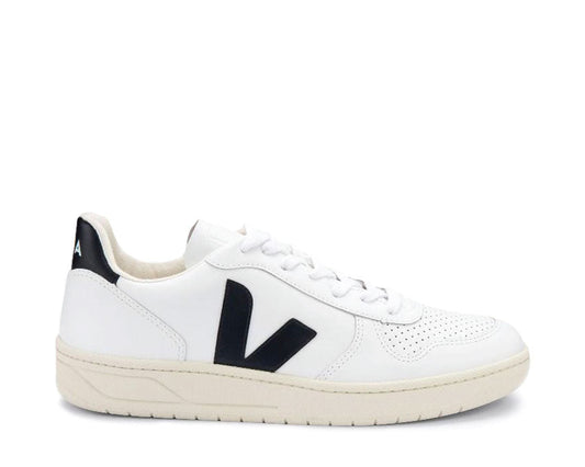 Veja V-10 Leather